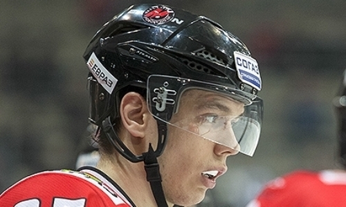 Форвард «Авангарда» сообщил о тяжелых последствиях травмы после удара хоккеиста «Барыса»