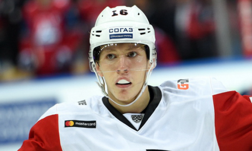 Форвард «Авангарда» не сыграет с «Барысом» в пятом матче плей-офф КХЛ