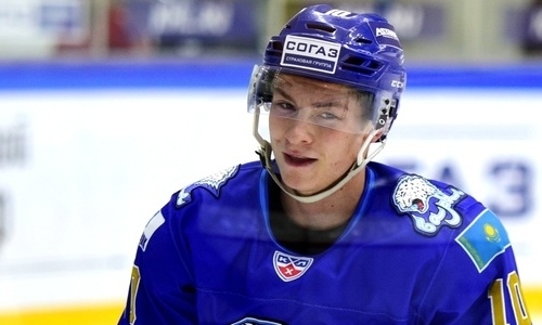 «Болельщиков не обманешь, они все видят». Нападающий «Барыса» разобрал причины поражения «Авангарду»