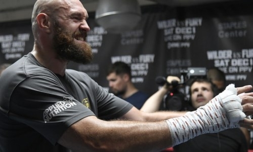 Фьюри вместо реванша с Уайлдером сразится с небитым немцем в весе Дычко