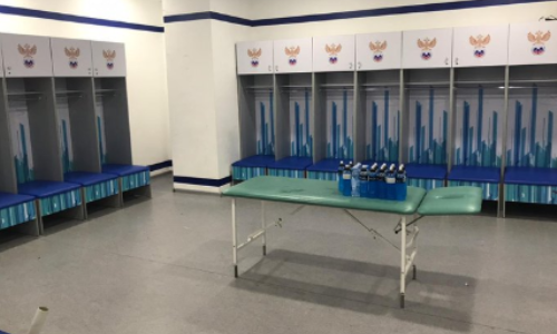 «Спасибо большое за тёплый прием». Сборная России оставила чистую раздевалку после матча с Казахстаном