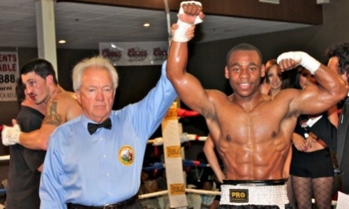 «Очень мощно меня бил». Потенциальный соперник Головкина поведал о спаррингах с ним