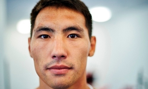 «Если ты не в движении, тебя здесь нет». Как Алимханулы завоевывает американских фанатов