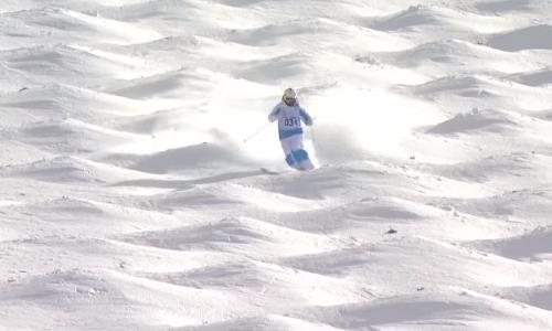 Видео «золотого» проката могулистки Галышевой на этапе Кубка мира в Алматы