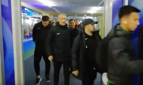 Видео прибытия «Атырау» на матч с «Иртышом»
