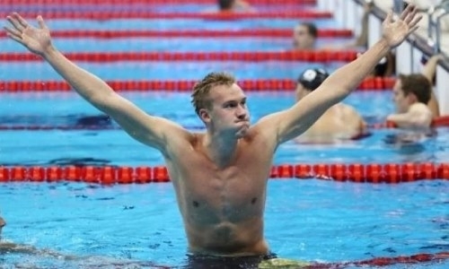 Установлена личность подозреваемого в краже зеркал с машины Баландина