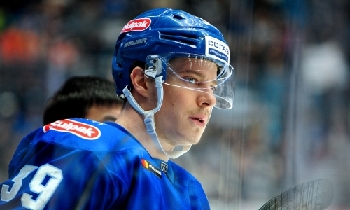 Нападающий «Барыса» лишился первой строчки в гонке снайперов плей-офф КХЛ