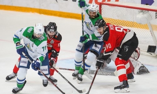 Обидчик «Барыса» проиграл в пятом матче полуфинала плей-офф КХЛ с «Салаватом Юлаевым»