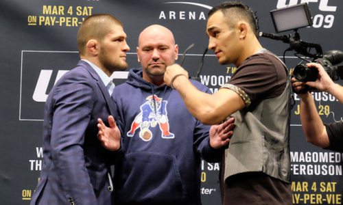 UFC призвали лишить Нурмагомедова пояса после его победы на «нефартовой» арене Головкина