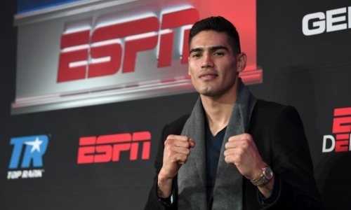 Чемпион мира из Мексики высказался о бое с Головкиным