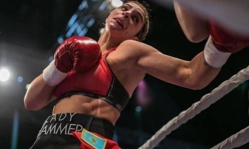 Видео полного боя за звание «абсолюта» с избиением уроженки Казахстана