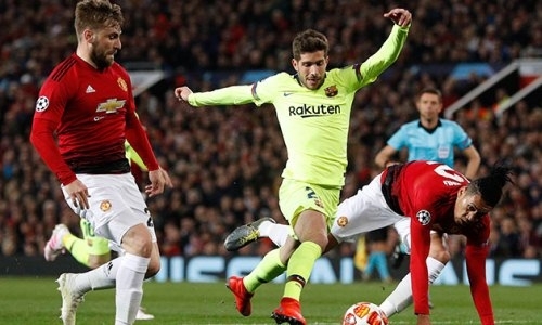 Казахстанцы увидят прямую трансляцию матча «Барселона» — «Манчестер Юнайтед» в Лиге Чемпионов