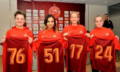 «Вошла в ТОП-10». Российский клуб презентовал самую сексуальную футболистку Казахстана