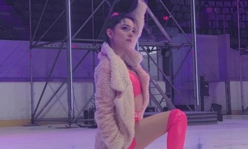 «Что-то розовое». Соперница Турсынбаевой показала новый шокирующий образ