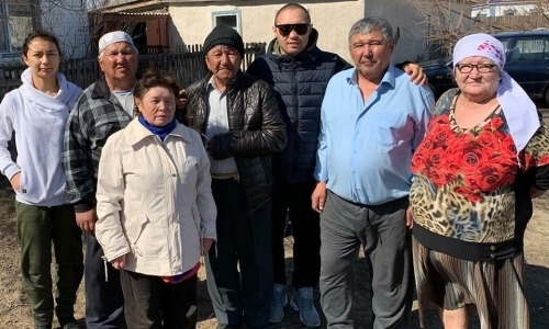 «Бабушкины бауырсаки были любимой едой». Экс-чемпион Мира из России о поездке в Казахстан