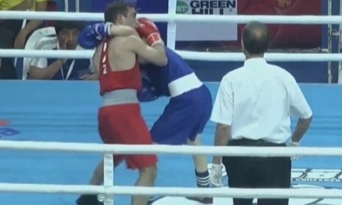 Видео боя первого казахстанца, победившего раздельным решением на чемпионате Азии-2019