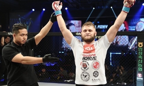 UFC перед турниром в Санкт-Петербурге представил бойца из Казахстана