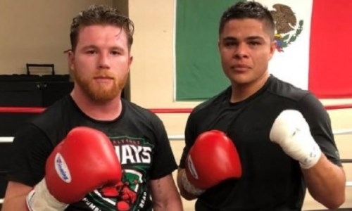 Экс-сопернику Головкина нашли замену на бой в андеркарде шоу «Канело» — Джейкобс