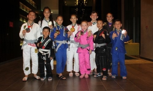 Юные джитсеры Алматы завоевали более 20 медалей на чемпионате мира в Абу-Даби