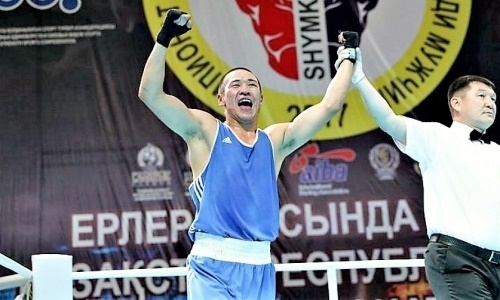 Чемпион Казахстана-2017 дебютировал в профи победой нокаутом в первом раунде