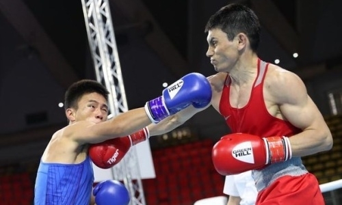 Видео финального боя ЧА-2019, в котором казахстанец уступил монголу