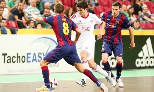 Прямая трансляция матча «Барселона» — «Кайрат» в полуфинале Лиги Чемпионов