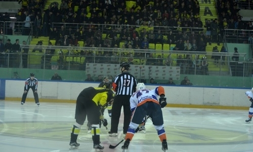 Видеообзор матча плей-офф ВХЛ «Сарыарка» — «СКА-Нева» 4:2