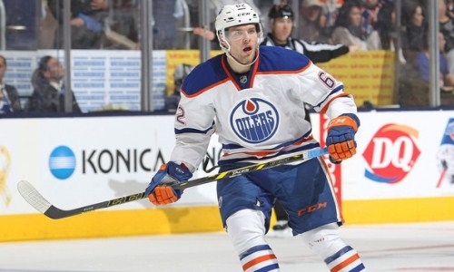 Поигравший в НХЛ призер чемпионата мира. Кто стал первым новичком «Барыса»