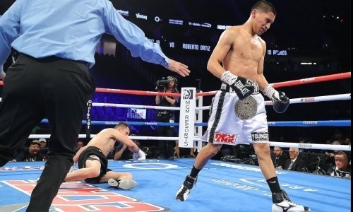 Видео глубокого нокаута в третьем раунде на вечере бокса с супербоем «Канело» — Джейкобс в весе Головкина