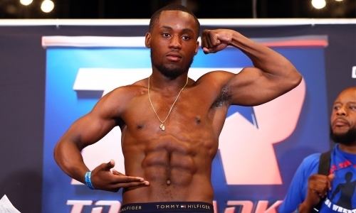 Титульный бой состоится в андеркарде вечера бокса Головкин — Роллс