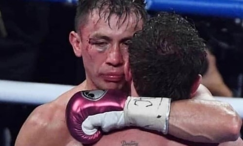 «Привело к краху». Тренер Головкина раскрыл причину его поражения от «Канело»