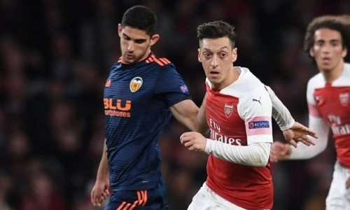 «Qazsport» покажет прямую трансляцию матча «Валенсия» — «Арсенал» в полуфинале Лиги Европы