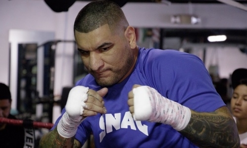 «Как и нужно было». Мексиканский супертяж прокомментировал бой «Канело» — Джейкобс в весе Головкина