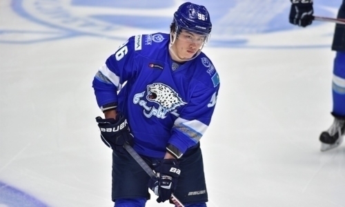 «Барыс» сохранил нападающего сборной Казахстана