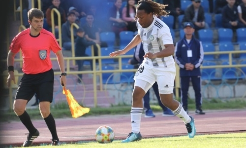 Заменен резервный арбитр одного из матчей 11-го тура Премьер-Лиги