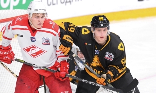 «Алтай» усилился российским защитником