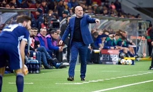 Главный тренер сборной Казахстана назвал основную проблему с составом