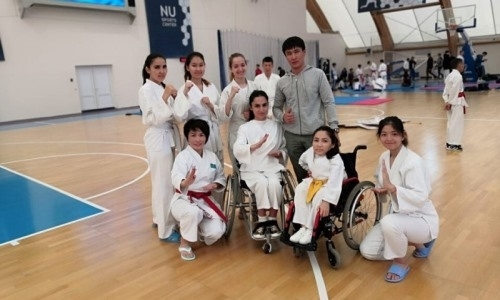 Звезда Голливуда стал гостем турнира по пара-каратэ в Нур-Султане