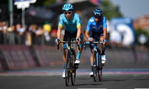 «Мы планировали эту атаку». Лидер «Астаны» — о первом горном этапе на «Джиро д’Италия»