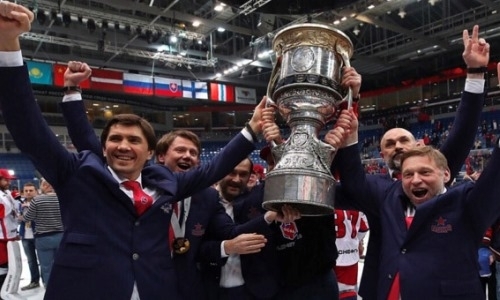 Воспитанник Усть-Каменогорска обошел наставника «Барыса» и стал лучшим тренером КХЛ