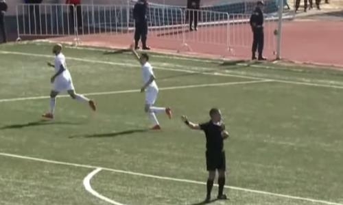 Видео гола Алмейды матча Премьер-Лиги «Окжетпес» — «Шахтер»