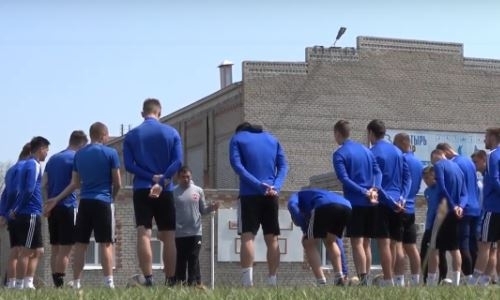 Видео предыгровой тренировки «Акжайыка» в Экибастузе