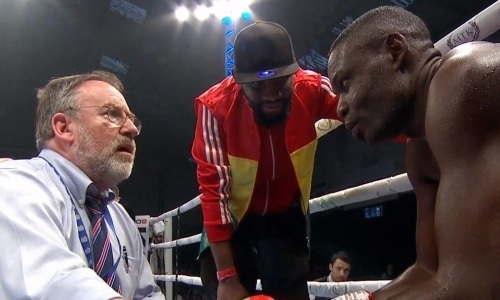 Видео боя, или Как Жанкош Тураров вернулся и заставил сдаться известного нокаутера