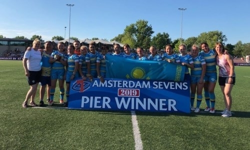 Казахстанская команда одержала победу на международном турнире по регби-7 в Амстердаме