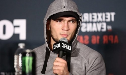 Нурмагомедов подписал новый контракт с UFC после победы на «нефартовой» арене Головкина