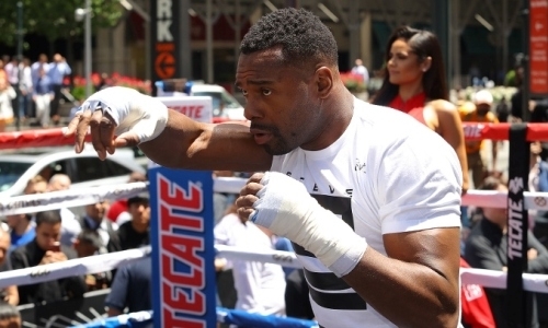 «Буду держать это в секрете». Роллс заинтриговал заявлением перед боем с Головкиным