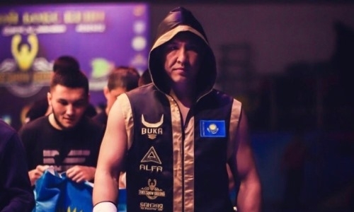 Три казахстанских боксера проведут бои в Москве