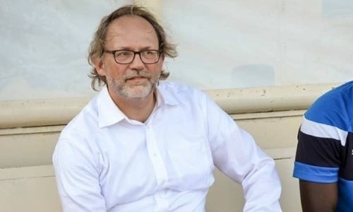 «От Казахстана можно ждать чего угодно». Почему тренер из Бельгии будет болеть за наших, и откуда он знает Меркеля