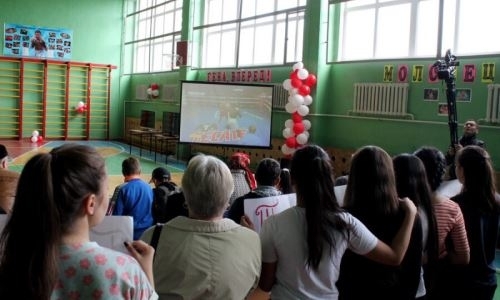 Бой Головкина смогли посмотреть карагандинцы на избирательныx участкаx