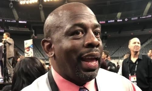 «Единственный шанс». Экс-чемпион мира призвал к третьему бою Головкин — «Канело»